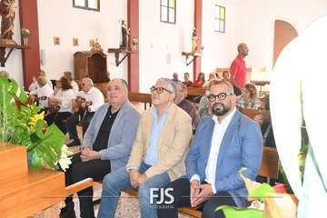 Misa y procesión religiosa en Cazadores/Francisco Javier Santana.